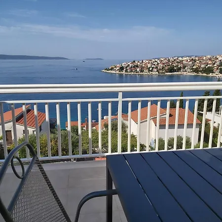 Appartement Infinity Pool, Stunning Sea View Terrace Ap3